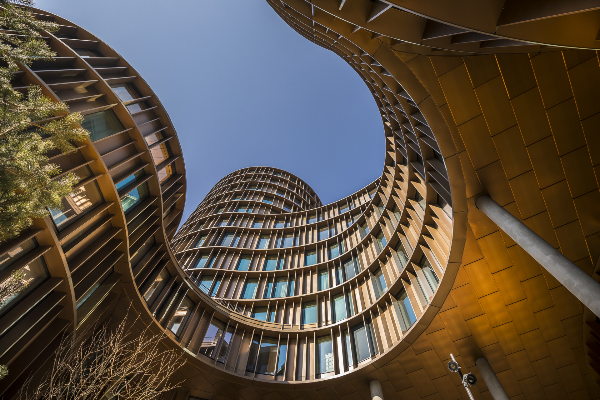 Axel Towers set nedefra