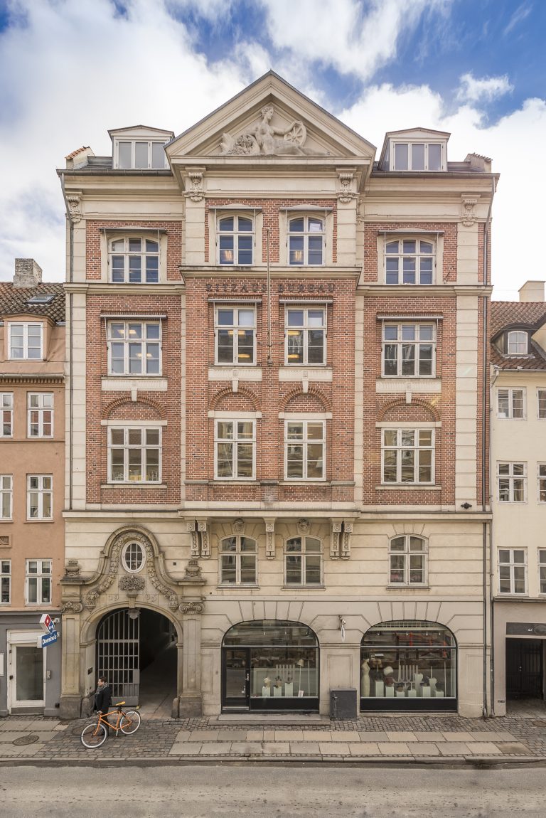 Kongens Nytorv 18 har huset mange forskellige personligheder